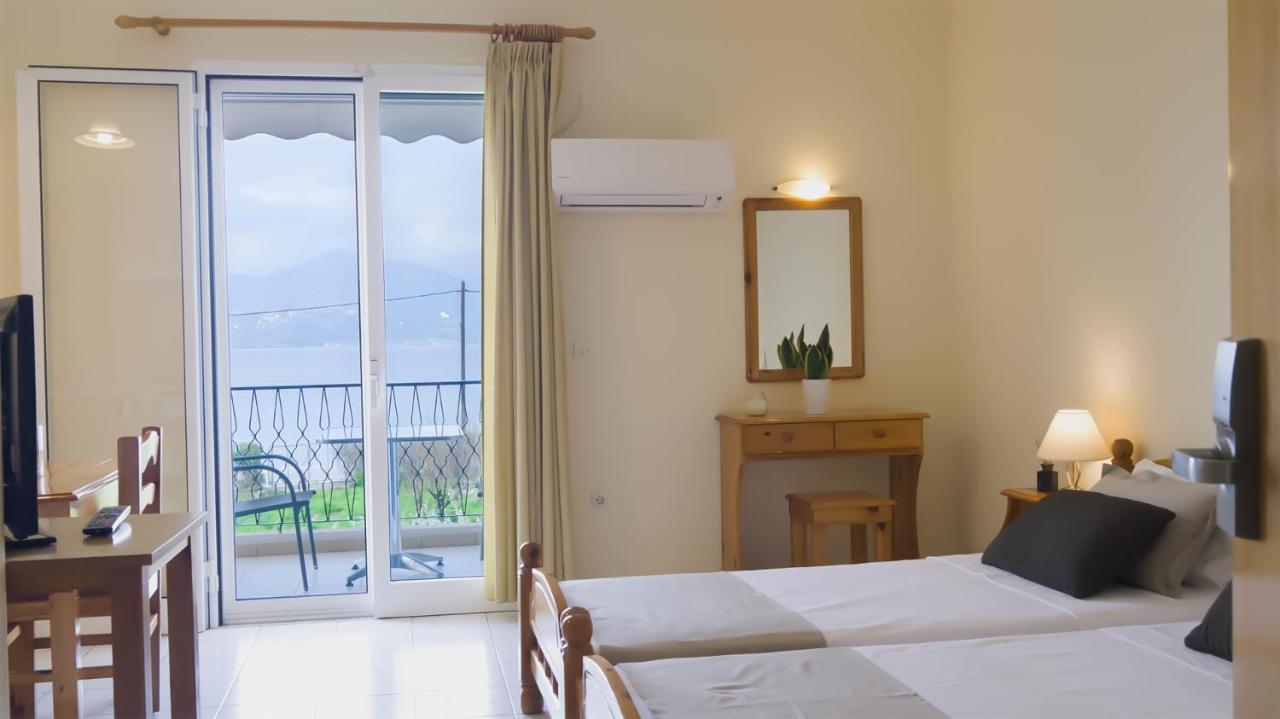 Fani Hotel Лутра-Эдипсу Экстерьер фото