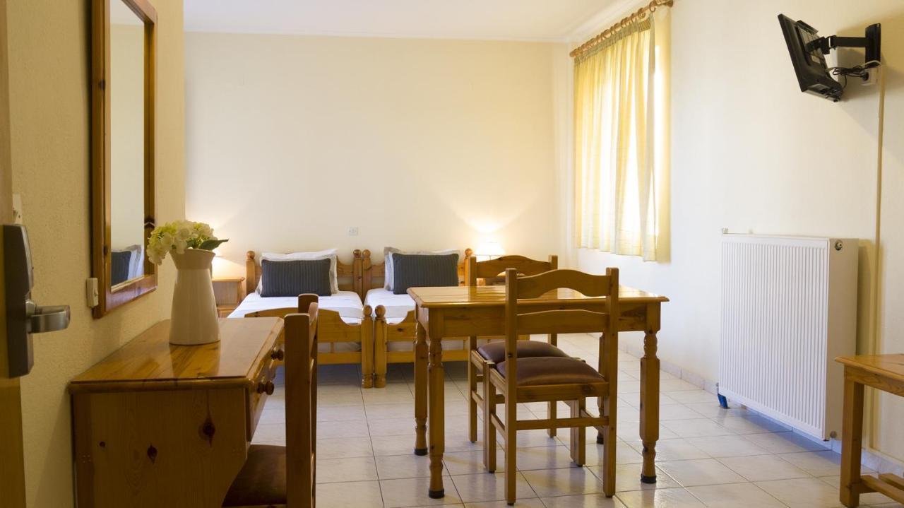 Fani Hotel Лутра-Эдипсу Экстерьер фото