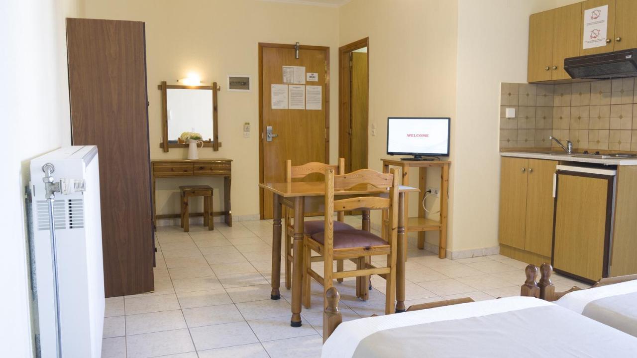 Fani Hotel Лутра-Эдипсу Экстерьер фото