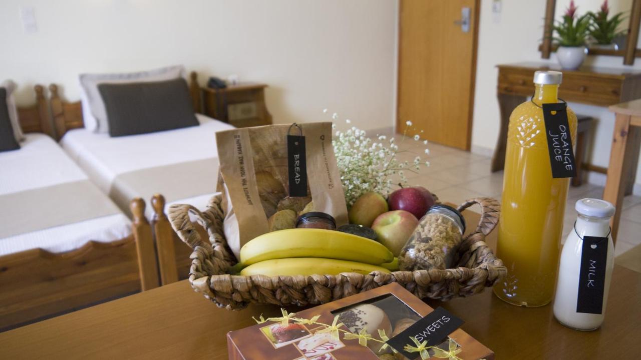 Fani Hotel Лутра-Эдипсу Экстерьер фото