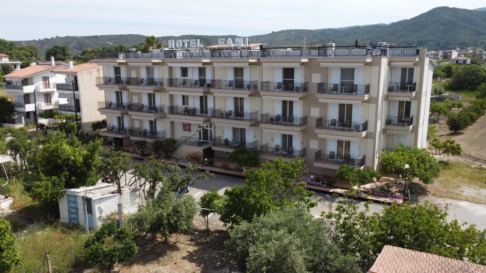 Fani Hotel Лутра-Эдипсу Экстерьер фото