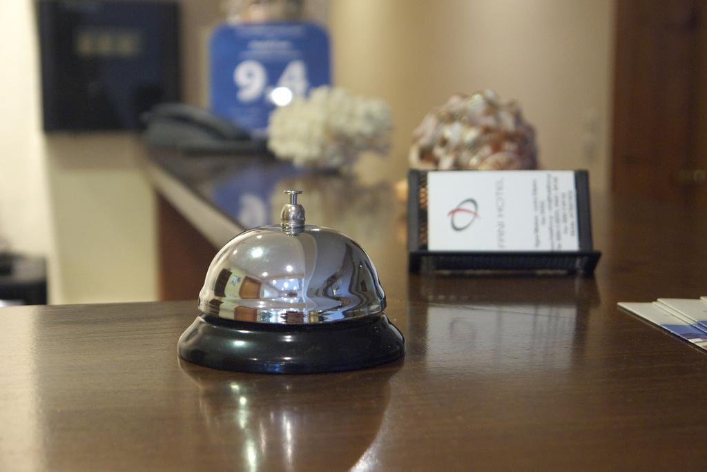Fani Hotel Лутра-Эдипсу Экстерьер фото
