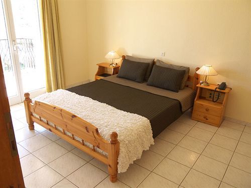 Fani Hotel Лутра-Эдипсу Экстерьер фото